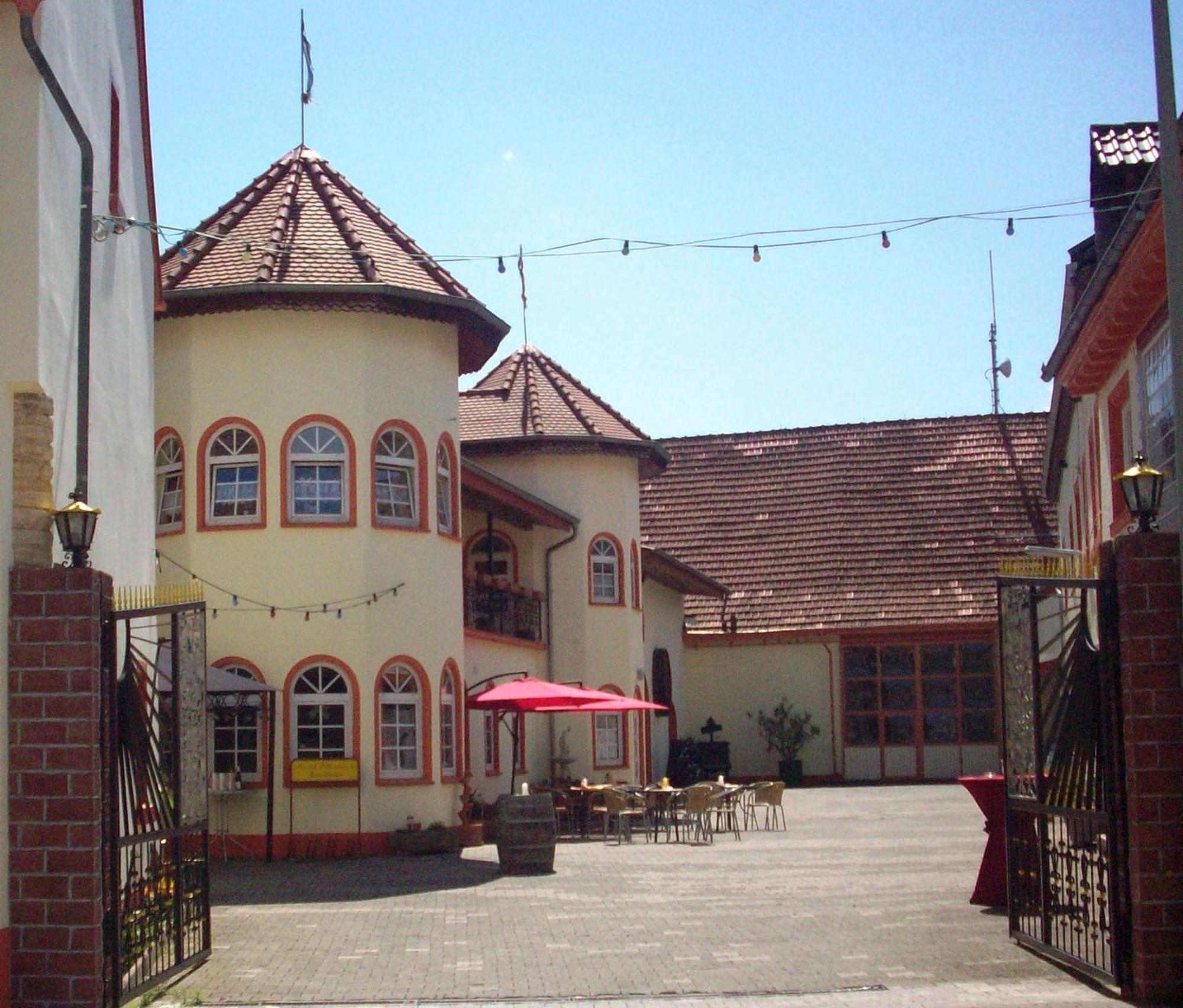 Weinschloesschen Im Weingut Roos Hotel Ilbesheim Luaran gambar
