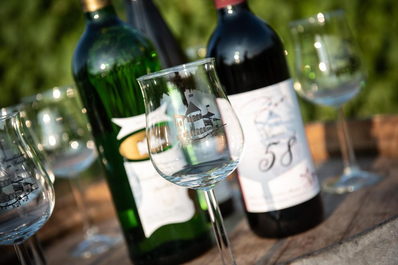 Weinschloesschen Im Weingut Roos Hotel Ilbesheim Luaran gambar